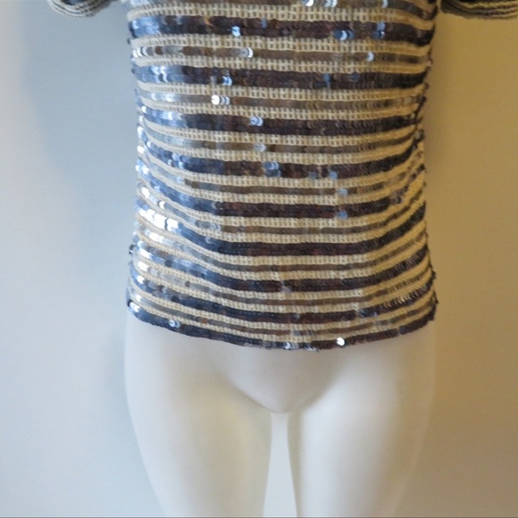 GRYPHON BEIGE/BLUE SEQUIN SHORT SLEEVE TOP M - Picture 2 of 10
